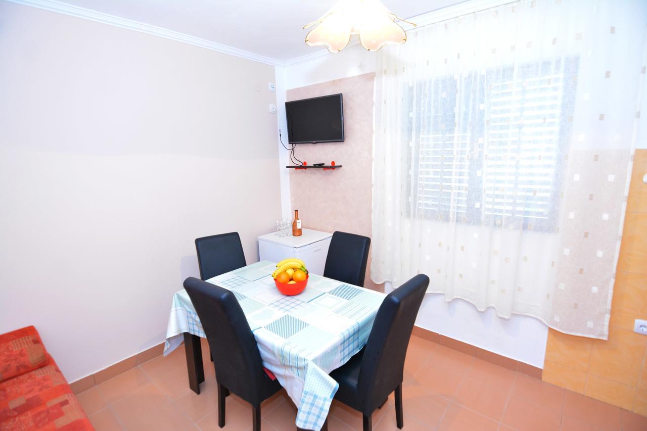 Apartments Jovana Petrovac Exterior photo
