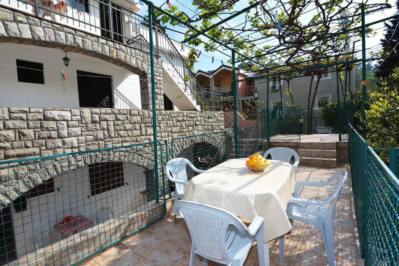 Apartments Jovana Petrovac Exterior photo