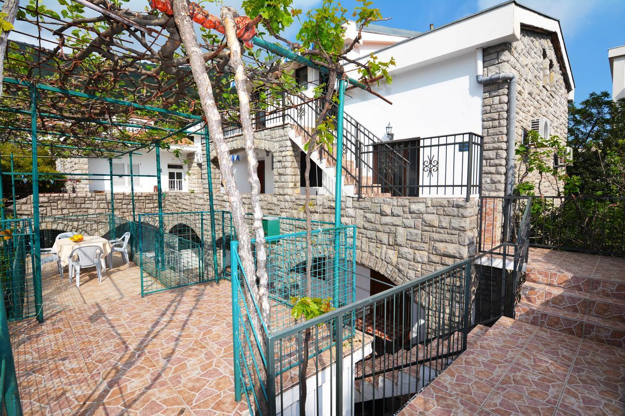 Apartments Jovana Petrovac Exterior photo